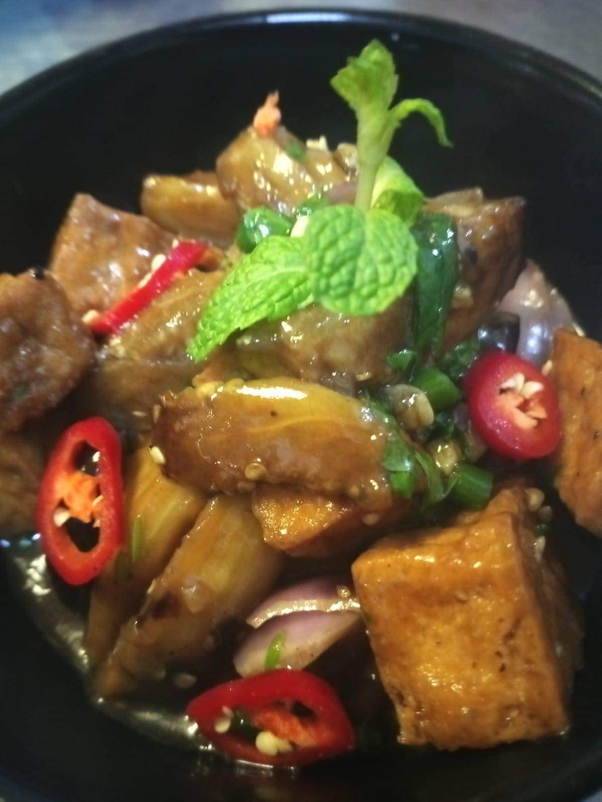 Wok  fried eggplant with Tofu 